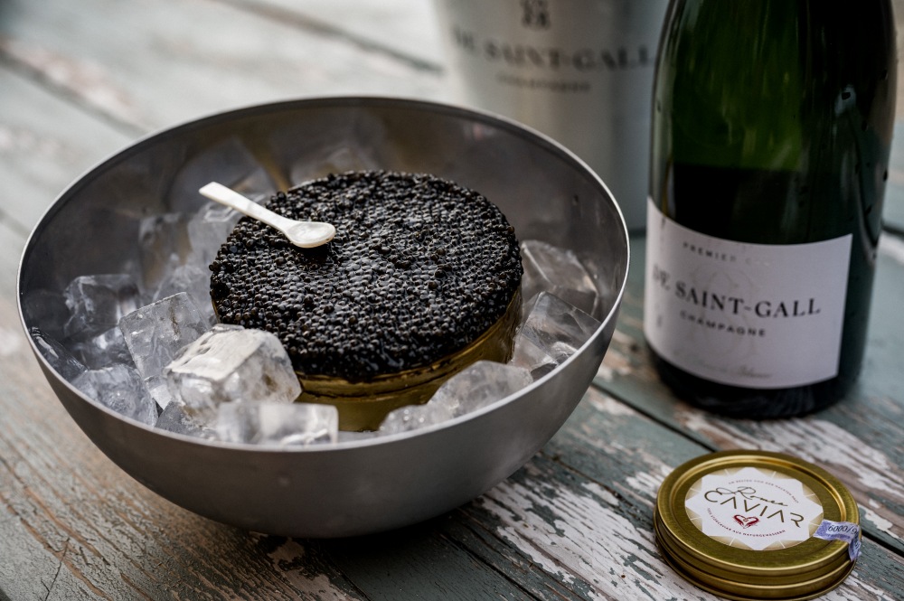 Romeo Caviar mit Champagner