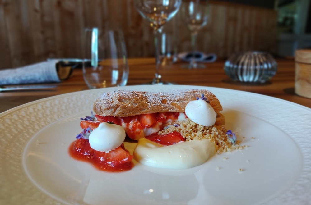 Erdbeer Eclairs von Philipp Kroboth